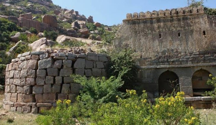Hemagudda Fort, Hemagudda, Karnataka, India